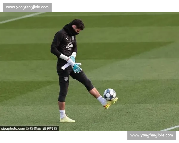 曼城外租四小将：尼潘、埃切维里领衔卫星队练级