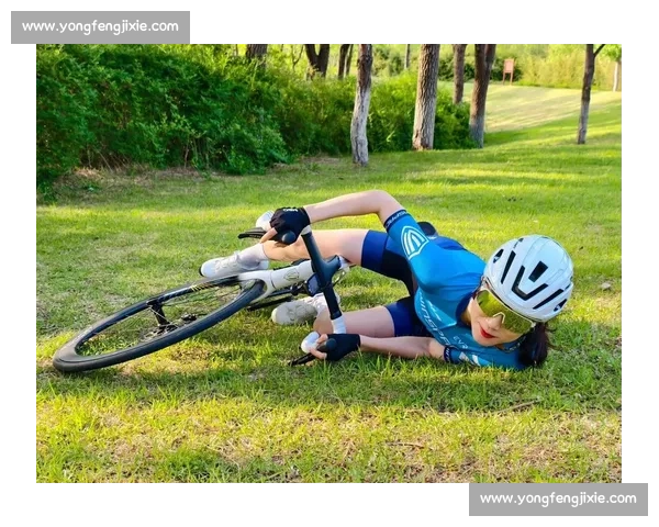 骑行进阶必学！掌握压弯核心：重心转移与安全法则